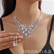 (GDTL 18  crystal) occidental style exaggerating crystal necklace earrings two set fashion color necklace earrings