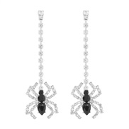 ( White K)E insect Rhinestone spider earrings  creative samll personality ear stud