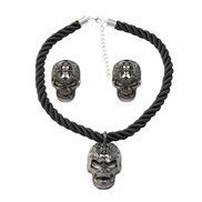( black)trend earrings necklace set woman exaggerating occidental style punk wind Alloy skull