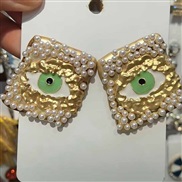 ( square Pearl )occidental style exaggerating personality eyes creative asymmetry eyes earrings medium temperament Earr