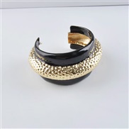 ( black) retro color black gold width surface pattern opening bangle high woman