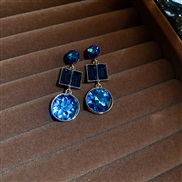 ( Silver needle  blue)diamond Irregular Oval Round Pearl necklace high medium sweater chain retro palace wind