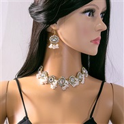 (E5863 1/ white)occidental style retro exaggerating diamond set  luxurious necklace Round Pearl tassel earrings woman