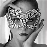 ( Silver) Rhinestone surface  occidental style day woman mask