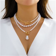 ( 7 GoldSuit  3959)occidental style  temperament Pearl necklace  creative Irregular chain clavicle woman