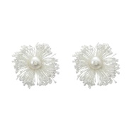 ( white)summer flowers earrings occidental style exaggerating Earring woman weave imitate Pearl flowers ear stud