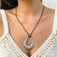 ( 9  White K 5966)occidental style  exaggerating big love pendant necklace  fashion personality velvet woman