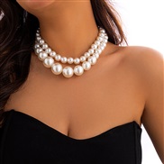 ( White K 4162)occidental style  exaggerating big Pearl temperament  all-Purpose clavicle chain multilayer beads neckla