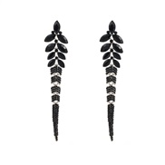 ( black)silver earrin...