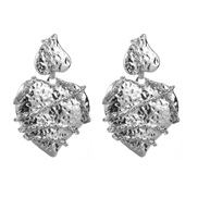 ( Silver)fashion exaggerating retro palace wind chain love silver earrings samll temperament high Peach heart Earring