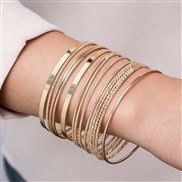 (sku9188) occidental style retro personality exaggerating width surface bangle set gold surface Irregular bracelet