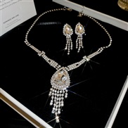 ( necklace  water drop Two piece suit)diamond drop tassel necklace set samll clavicle chain wind woman