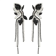 ( black)earrings occidental style claw chain earrings flowers tassel Earring woman Bohemian style exaggerating bride