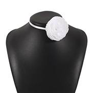( white)retro roseins high necklace  summer day bow belt chain