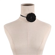 ( black)retro roseins high necklace  summer day bow belt chain