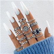 (26422 silver) retro butterfly flowers Moon ring punk snake eyes hollow ring set