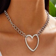 (peach heart   necklace)occidental style necklace  punk Alloy Peach heart chain necklace woman  brief all-Purpose sweat
