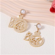 ( white) diamond beads Wordride bride exaggerating geometry imitate Pearl  Earring earring