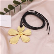 ( Gold) exaggerating leaf flower long style pendant necklace   high pattern flowers layer
