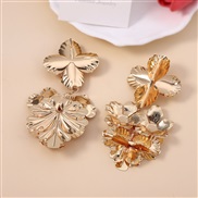 ( Gold) Metal three-dimensional exaggerating flowers earring   trend Street Snap personality retro Earring