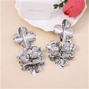 ( Silver) Metal three-dimensional exaggerating flowers earring   trend Street Snap personality retro Earring