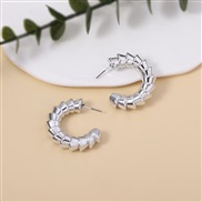 ( Silver) wind gold silver Irregular pattern circle Earring    high temperament personality ear stud