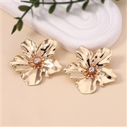 ( Gold) Metal diamond flowers creative ear stud occidental style exaggerating fashion brief style wind Earring