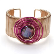 (  rose Red)handmade surround bangle exaggerating occidental style woman hollow Metal Bohemian style