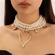 ( Gold+ white 6366k2)occidental style wind exaggerating retro big love necklace woman personality beads Peach heart imi