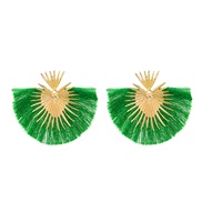 ( 9 KCgold + green  4 48)occidental style retro temperament heart-shaped Earring woman  personality brief sector exagge