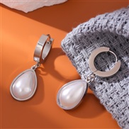 fashion concise Pearl drop titanium steel temperament lady buckle earring
