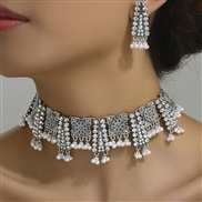 1 fashion retro flash diamond geometry Modeling exaggerating woman necklace earring set