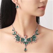 fashion medium noble wind shine peacock temperament exaggerating woman necklace earrings set