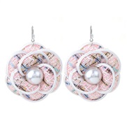 (E 1734  Pink) samll wind Pearl flower earrings  high-end handmade Cloth flowers Earring woman