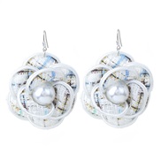 (E 1734  white) samll wind Pearl flower earrings  high-end handmade Cloth flowers Earring woman