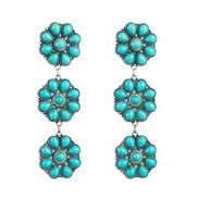 (green ) earrings occ...