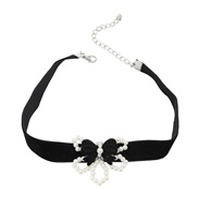 (Pearl  Black )Autumn and Winter bow necklace woman elegant temperament chain occidental style