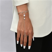 ( gray)trend geometry imitate Pearl geometry love chain woman ins creative samll bracelet