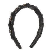 ( black)F fashion twisted diamond surface Headband  retro Ladies wind width Headband