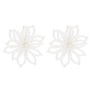 ( white)E elegant Double layer Pearl flowers earrings  retro exaggerating Earring temperament ear stud