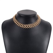 ( Gold) retro Metal hollow splice necklace  personality exaggerating wind chain clavicle chain woman