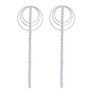 ( White K)E retro brief diamond tassel earrings  elegant claw chain multilayer circle ear stud