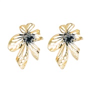 ( Gold)fashion handmade beads flowers earrings occidental style wind Alloy flowers earring fashion retro samll earrings
