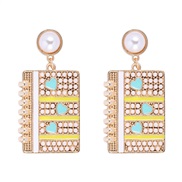 (56779)spring earrings Alloy Pearl creative Modeling love personality fashion temperament woman head