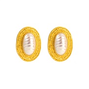 ( Ellipse)silver Oval Pearl earrings retro high ear stud temperament palace wind Tyrant gold Earring