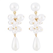 ( white) retro imitate Pearl earrings  Drop-type personality fashion earring sweet small fresh Earring