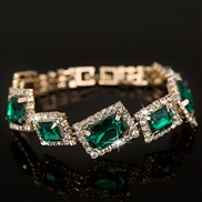 (green  Gold)Korean style women fashion samll  diamond bangle bracelet