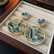 ( Silver needle  green)retro hollow Stripe Acrylic circle silver earrings fashion samll temperament Earring woman
