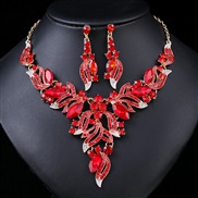 ( red)occidental style exaggerating retro necklace set woman luxurious crystal banquet clavicle chain