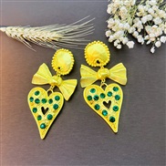 (E 765) earrings woman medium fashion personality bow love earring creative samll earrings
